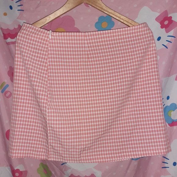 Pink Gingham Skirt SHEIN (L/XL) - Picture 2 of 2